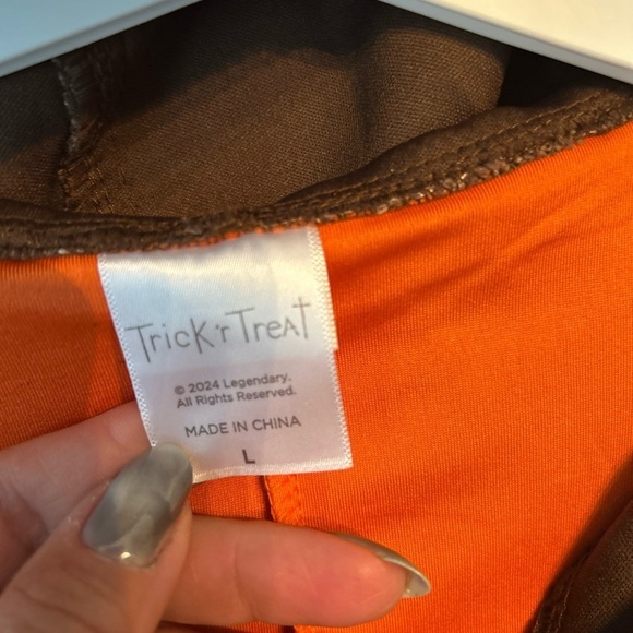 Spirit Halloween Orange and Yellow Costume with Rustic Charm​ - Picture 5 of 5